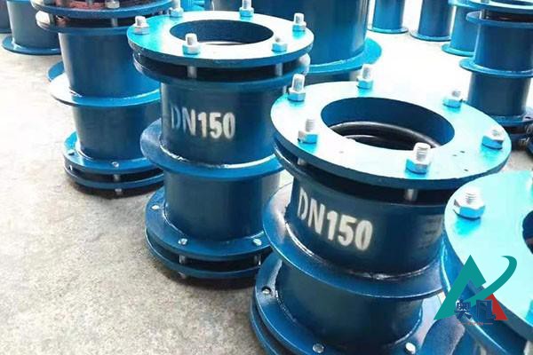 雙密閉柔性防水套管廠家實(shí)拍圖片