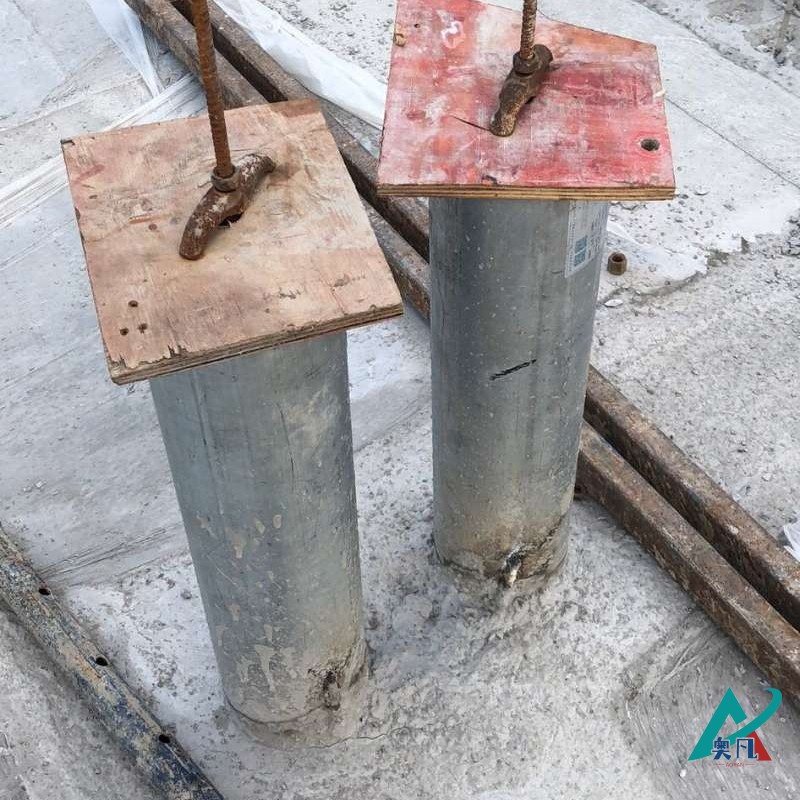 出屋面剛性防水套管，混泥土澆筑后效果.jpg