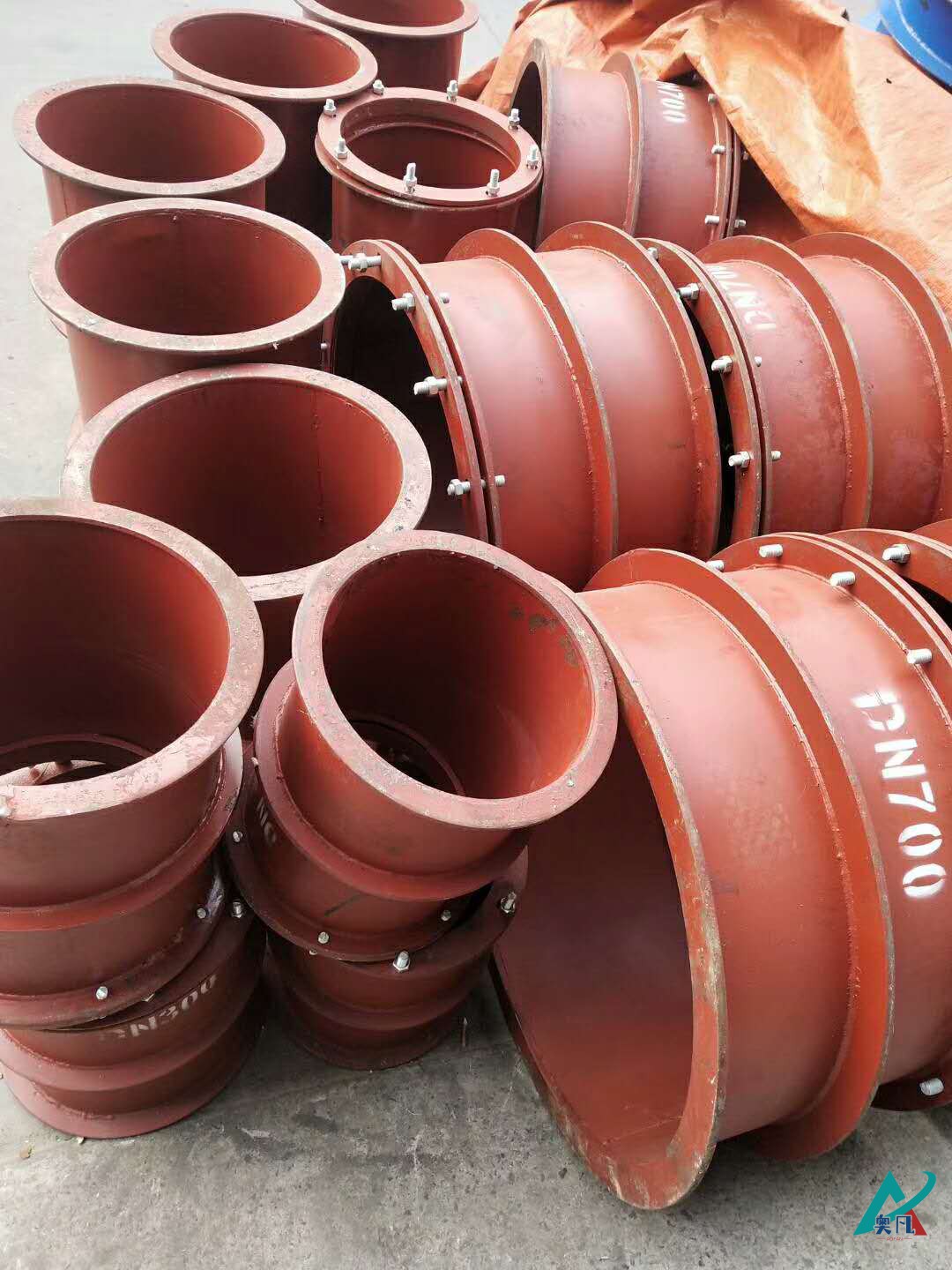 柔性防水套管廠家實(shí)拍圖片