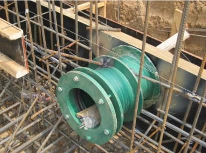 柔性防水套管預(yù)埋安裝現(xiàn)場(chǎng)圖片