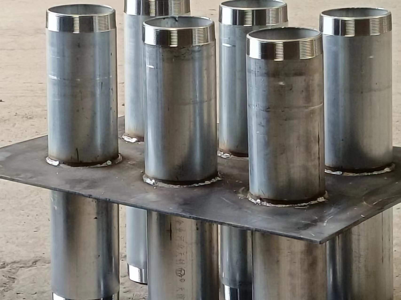 奧凡環(huán)?？萍既朔烂荛]套管實(shí)物展示